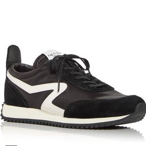 Women's Retro Runner Lace Up Sneakers Black